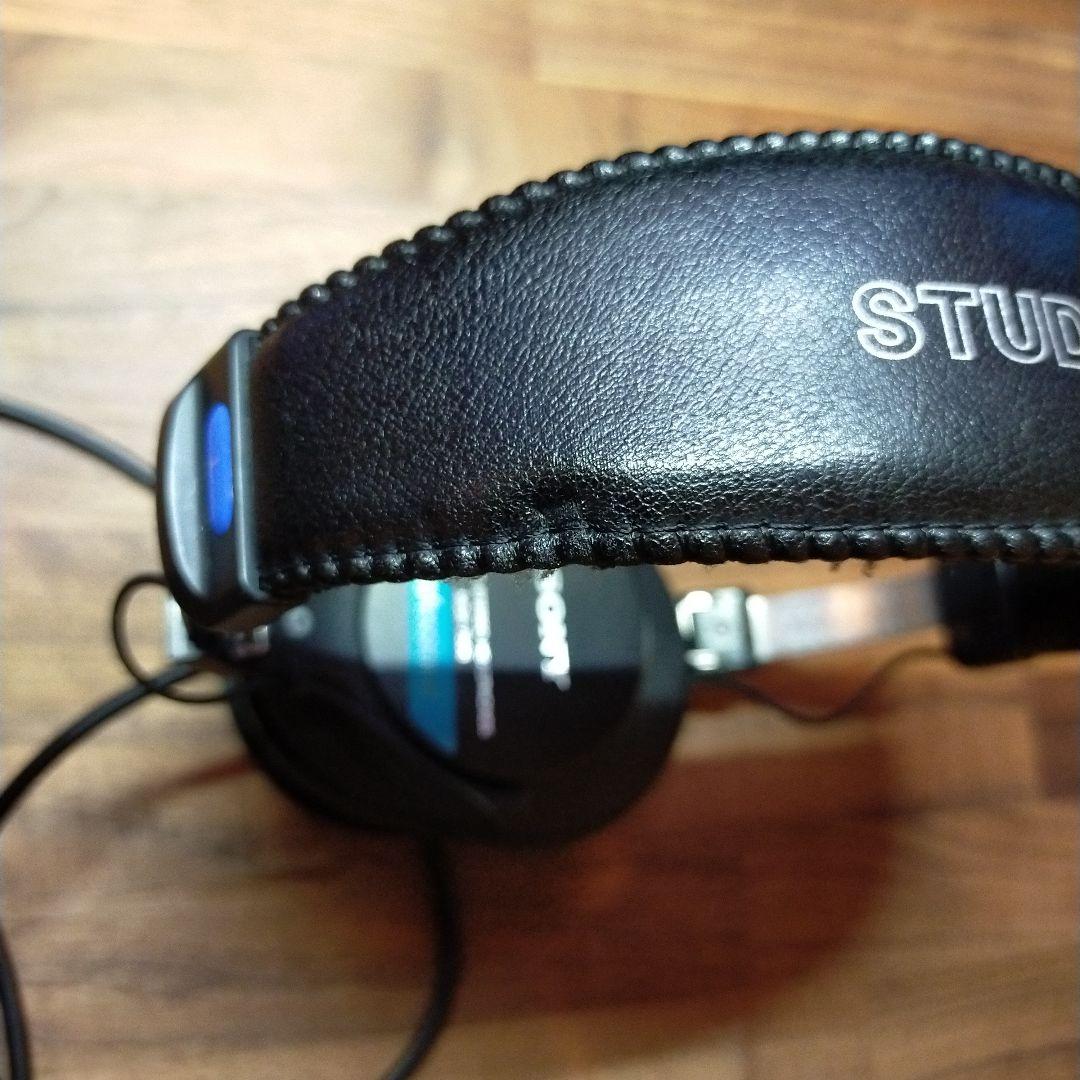 SONY　MDR-7506　モニターヘッドホン