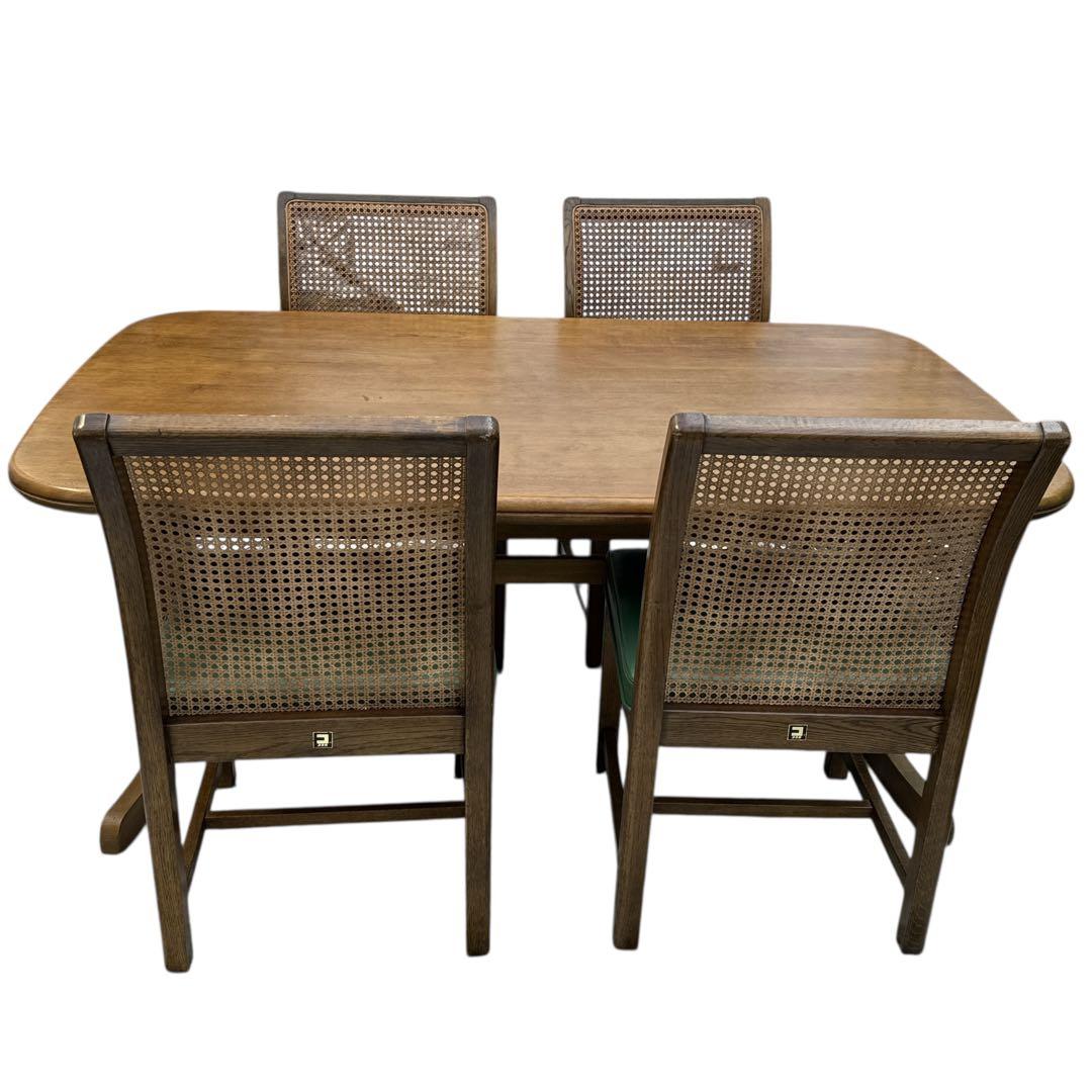 老舗高級家具メーカーである「コスガ（KOSUGA）」ダイニングチェア5点セット