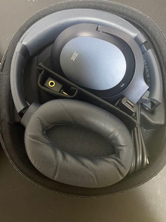 Razer Opus ミッドナイトブルー