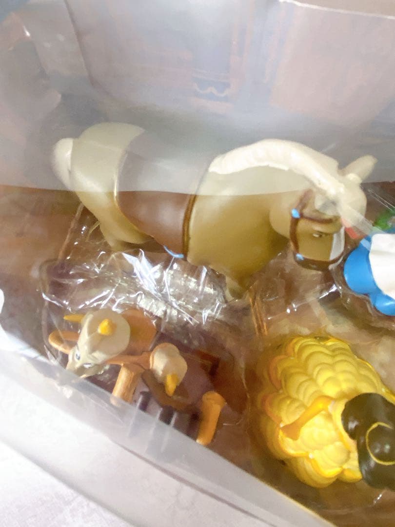 【未開封・完品】Disney land美女と野獣フィギュアセットPlayset