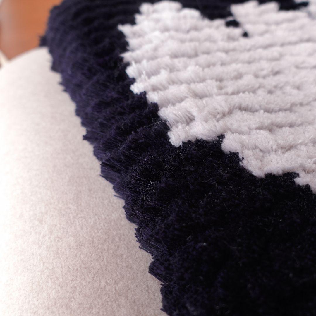 022 ノッティング織 椅子敷き