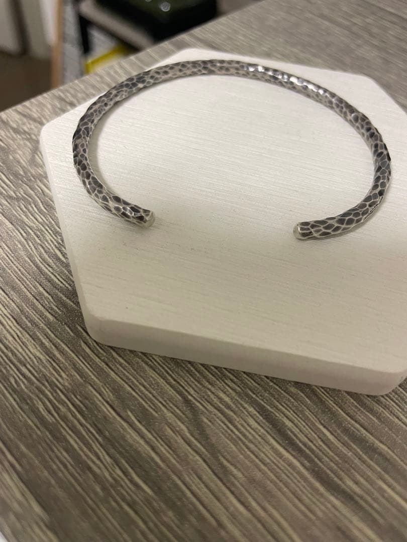 【新品・未使用】バングル カレンシルバー 純銀97％ カレン族