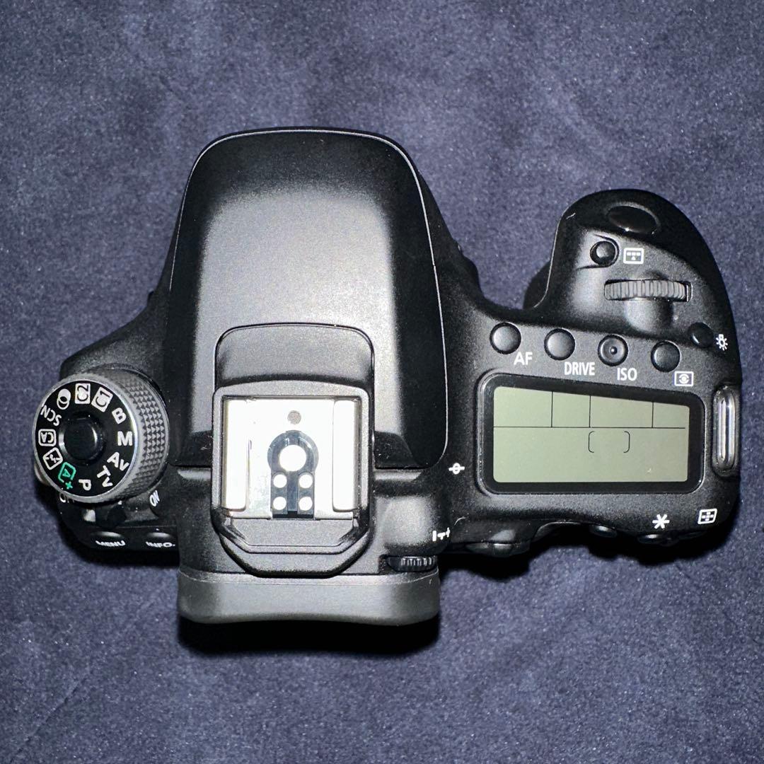 Canon EOS 80D デジタル一眼レフ※おまけ付き