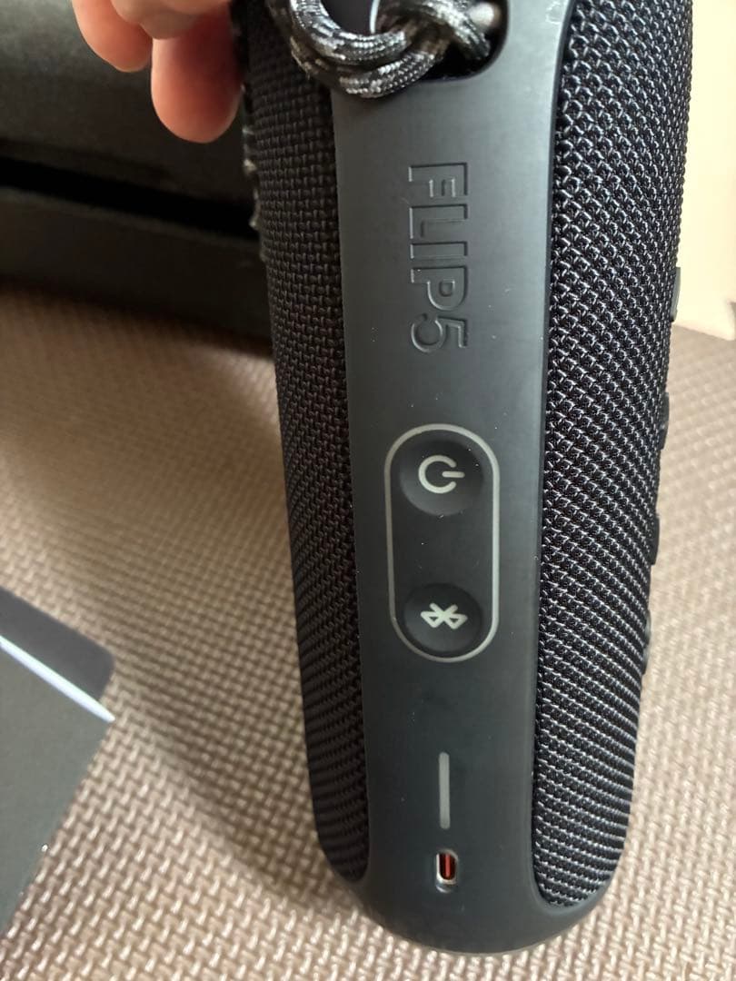 JBL FLIP 5 ワイヤレススピーカーブラック美品完品