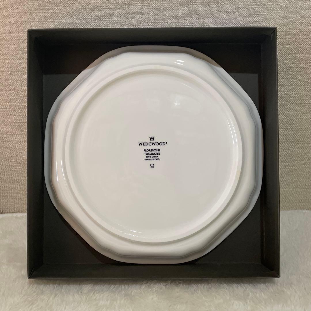 新品⭐︎ウエッジウッド　フロレンティーン ターコイズ オクタゴナルディッシュ L