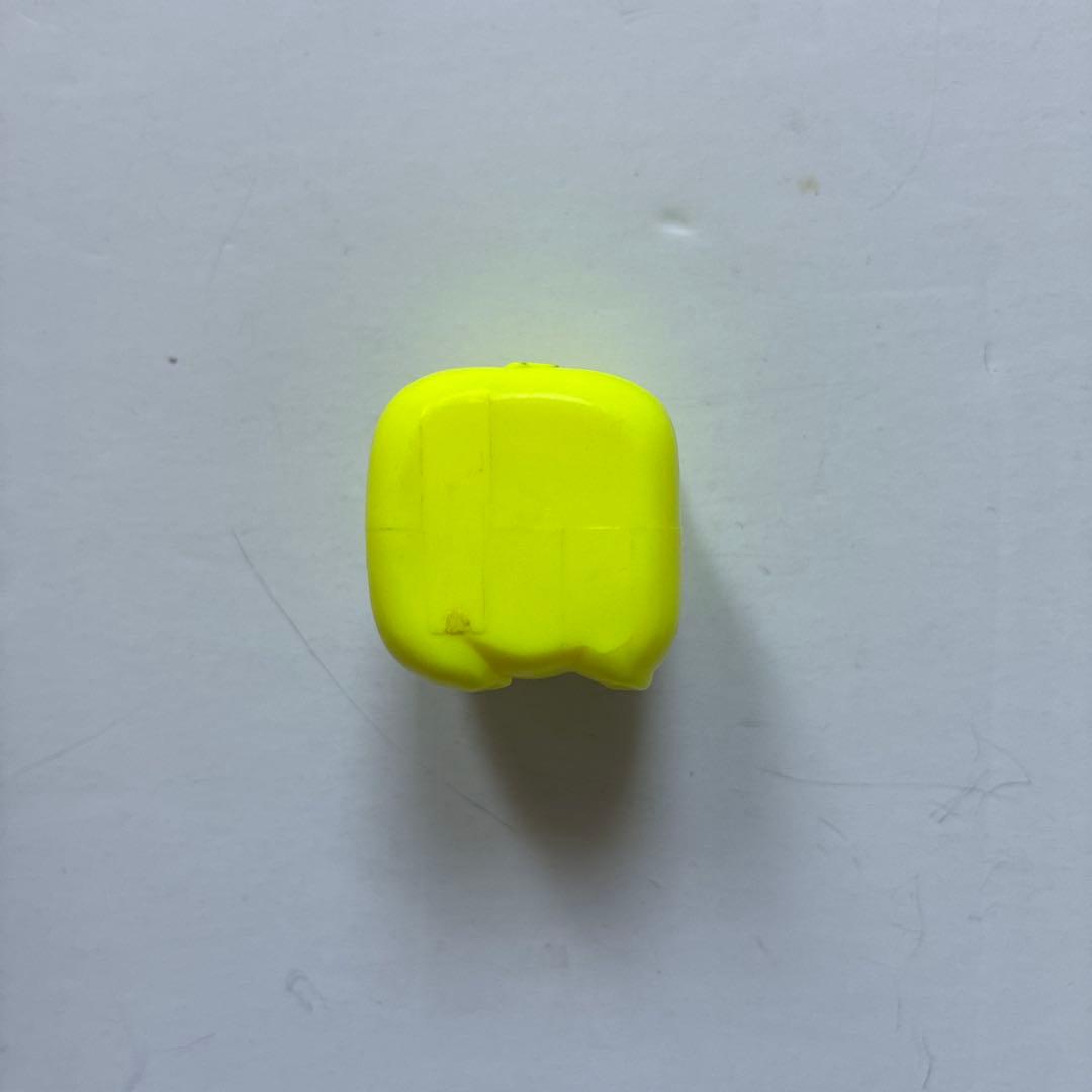 ポケモン　プラコロ　ピカチュウ