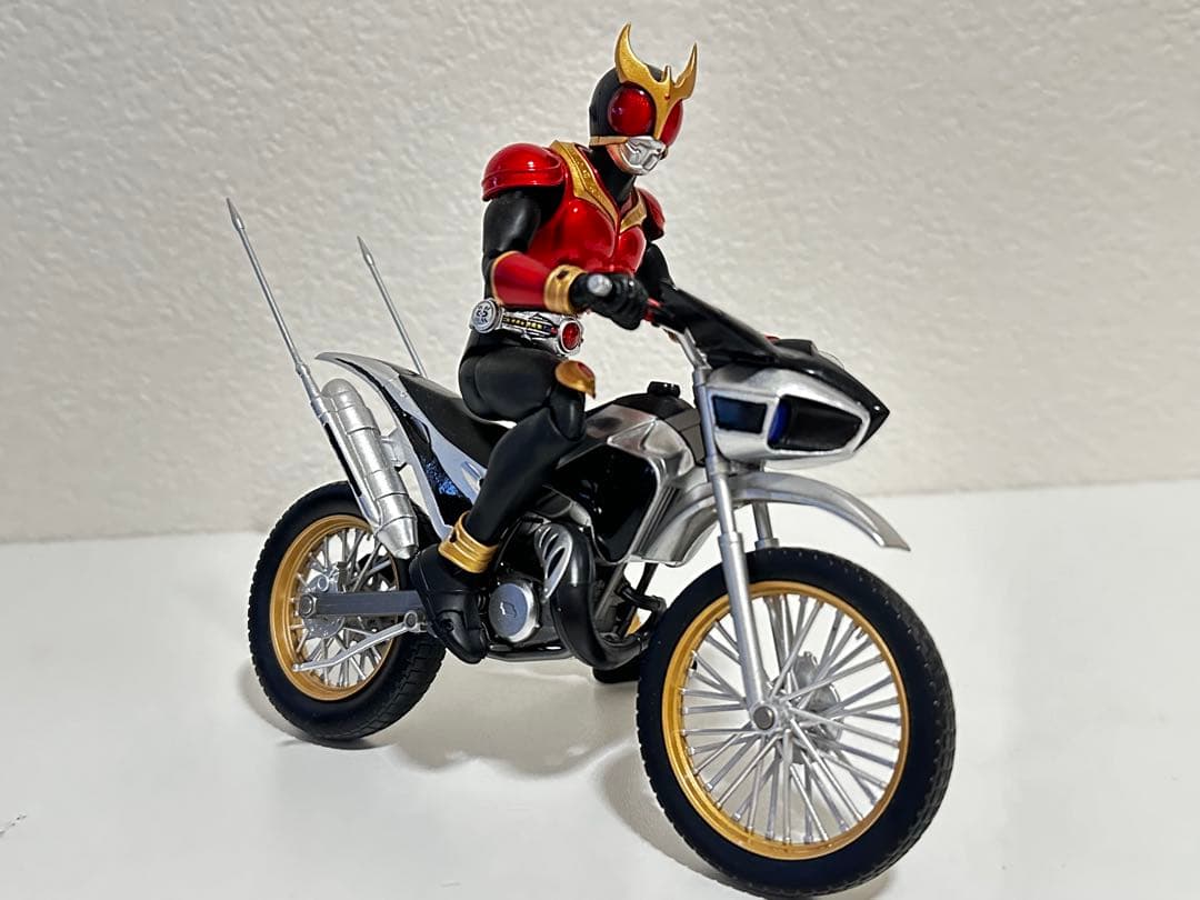 S.H.Figuarts トライチェイサー2000 ポリスヘッド　塗装品