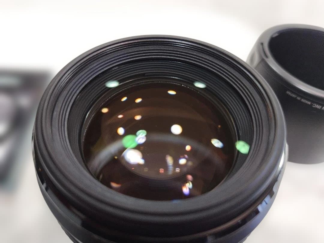 Canon EF 85mm f/1.8 USM レンズ