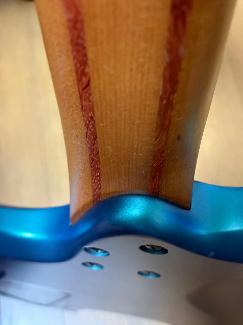 Ibanez Q547-BMM 7弦ヘッドレスエレキギター アイバニーズ　送料込