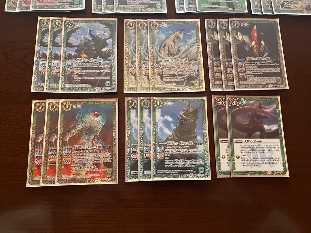 初代ウルトラ怪獣　バルタン星人入り　デッキ　差し替えパーツ付き