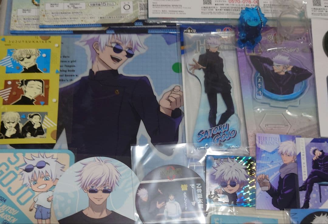 呪術廻戦 五条悟 缶バッジ クリカ アクスタ ポスカ カード まとめ売り