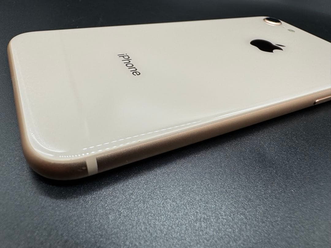 Apple iPhone 8 128GBゴールド 箱付き