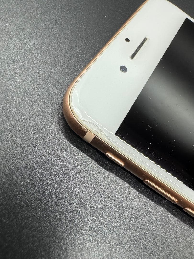 Apple iPhone 8 128GBゴールド 箱付き