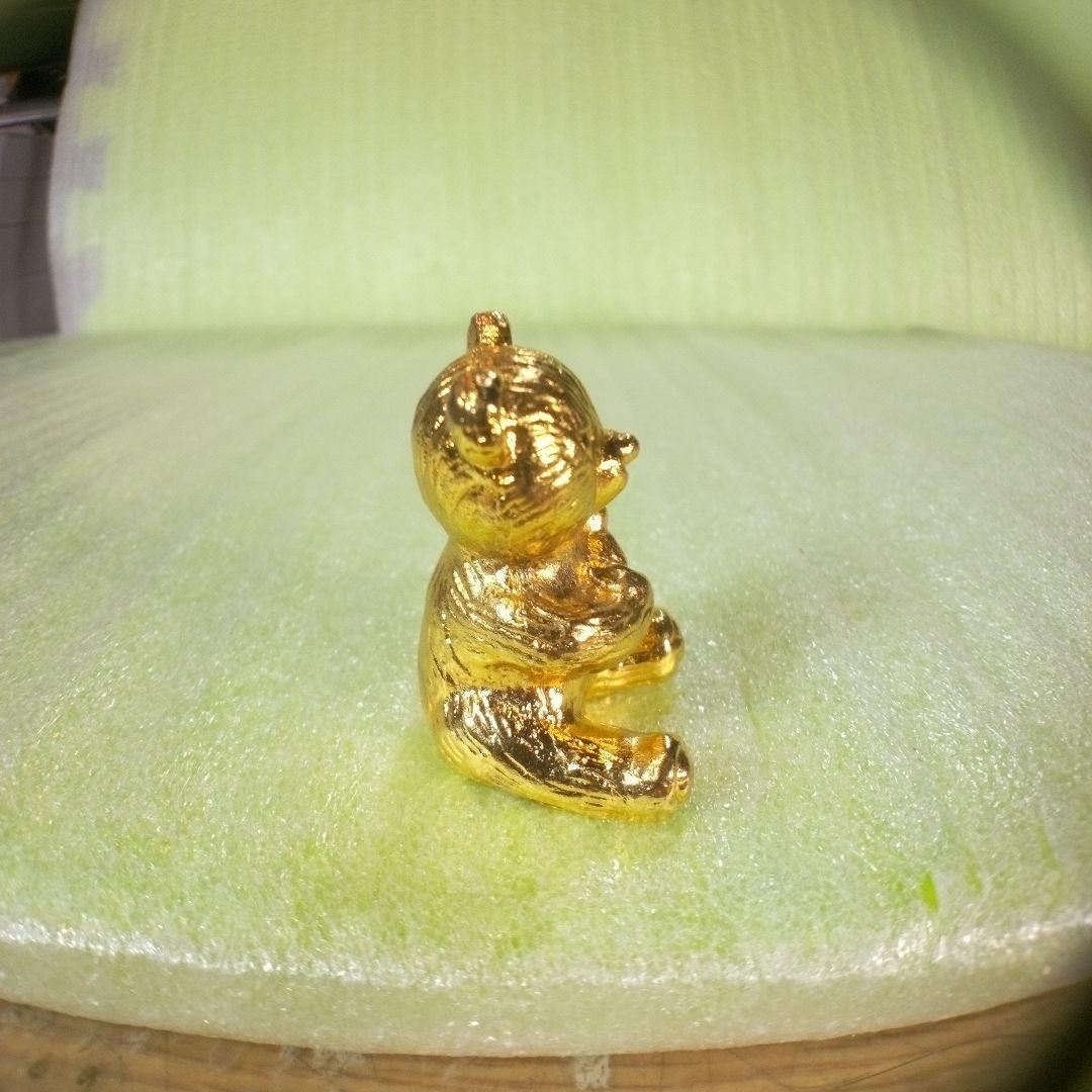 金属製と思われるゴールドクマの置物　インテリア　オブジェ　ディスプレイ　レア
