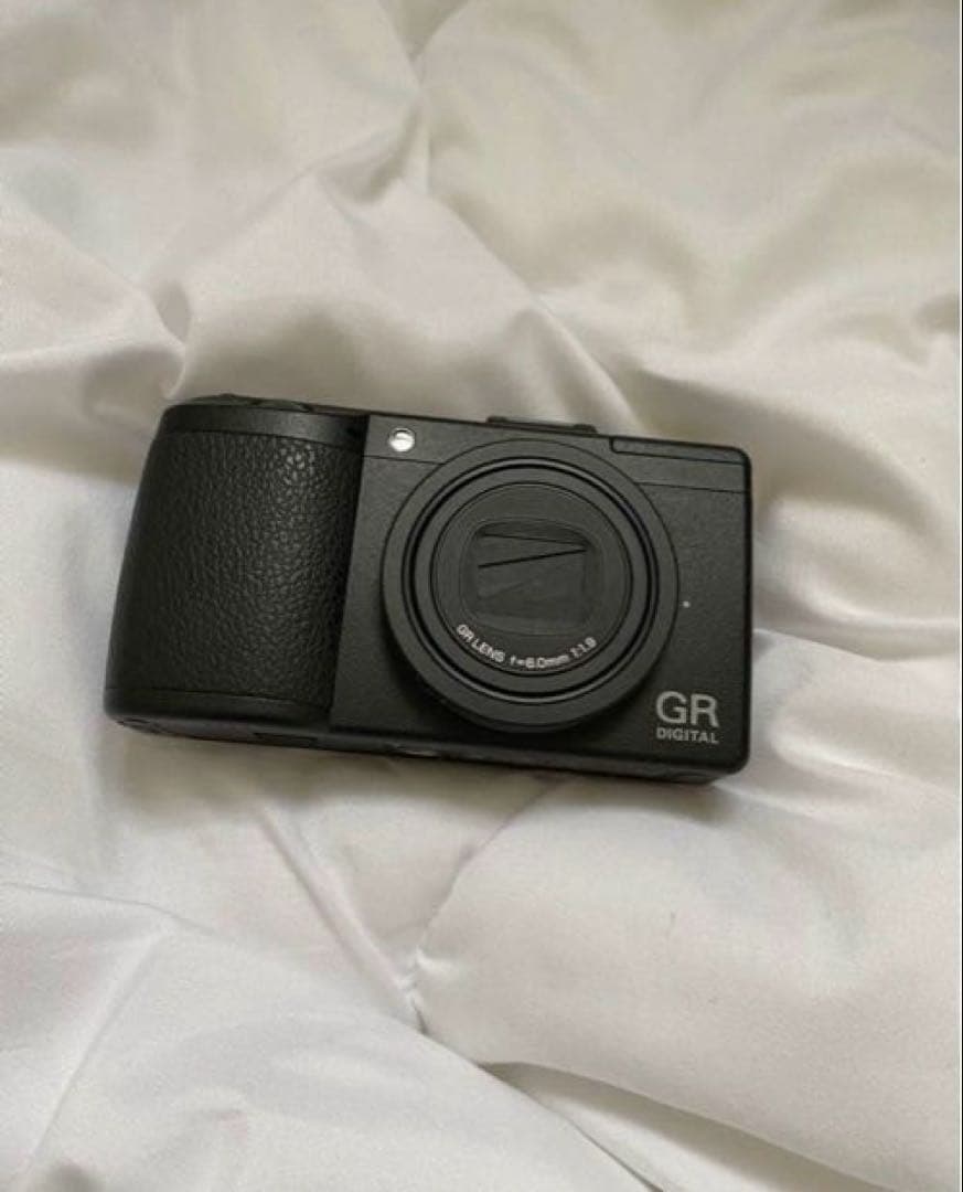 【 S数228 】Ricoh GR Digital III 3 デジタルカメラ