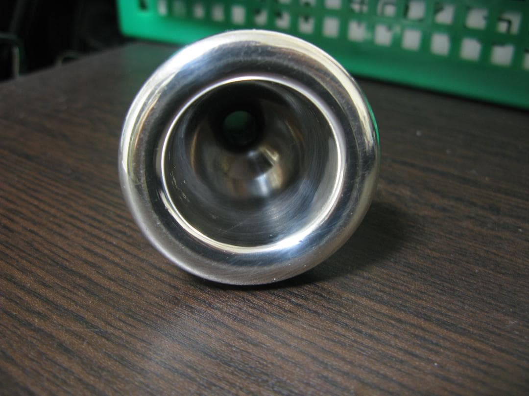 チューバマウスピース　マイスターアントン　22-3　旧モデル