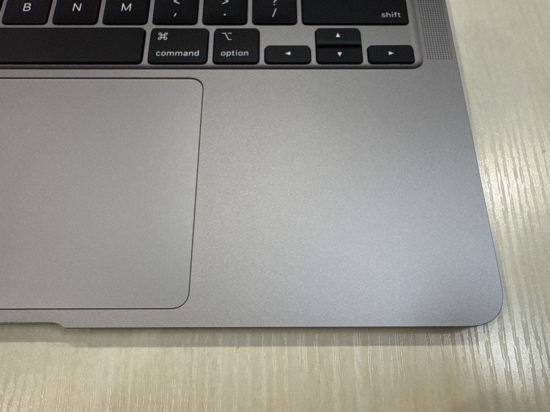 充放電11回 美品 M1 MacBook Air /16GB/256GB/US