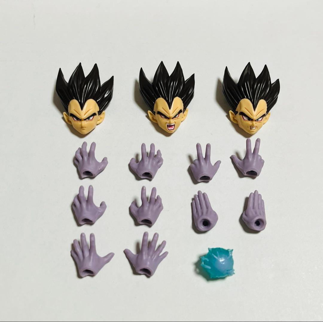 【ドラゴンボール】スーパーサイヤ人４ ベジータ S.H.Figuarts