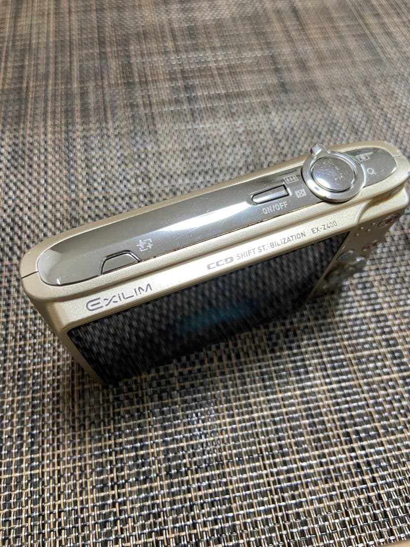 デジタルカメラ CASIO EXILIM EX-Z400 12.1MP