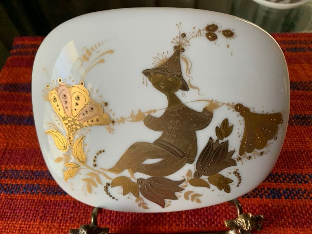 ビヨンヴィンブラッド　特価レアビンテージ・ローゼンタール白磁金彩蓋物小皿セット！