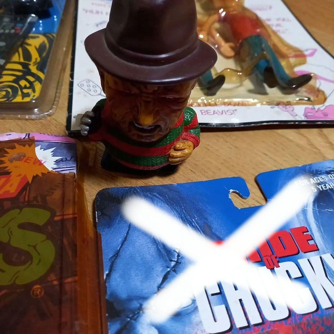 マイケルジョーダン キャプテンアメリカ タートルズ チャッキー