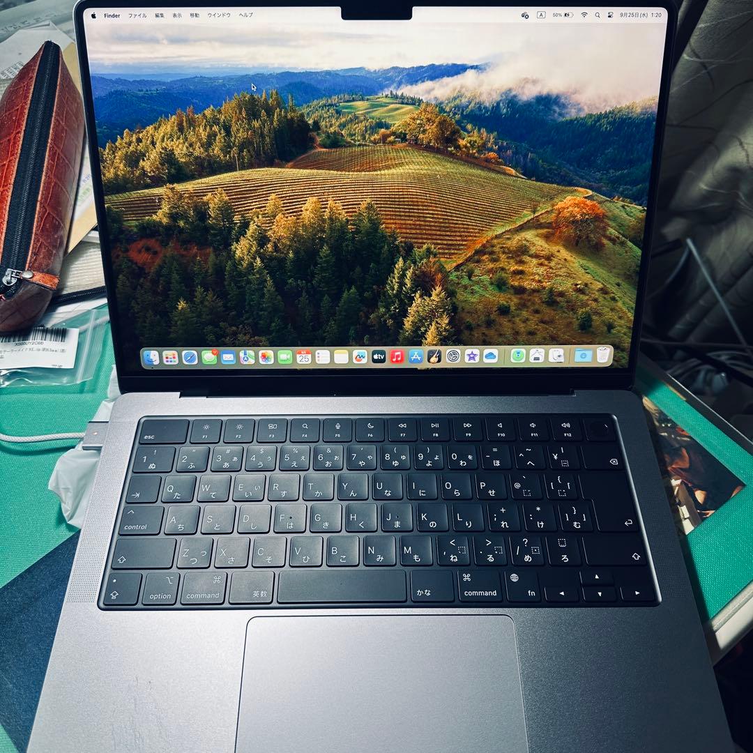 MacBook本体 MacBook Pro 14inch 2023 MPHF3J/A A2779