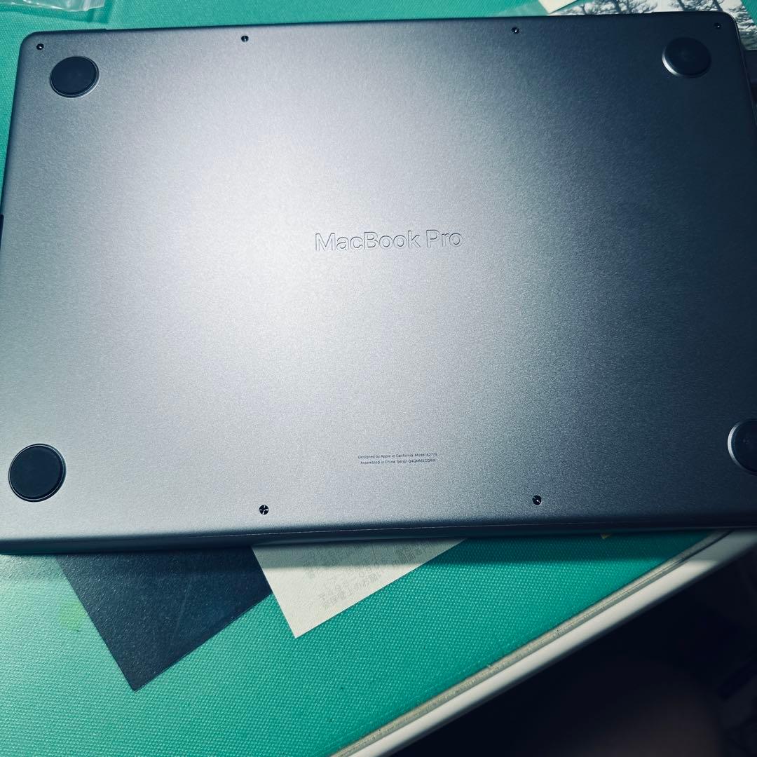MacBook本体 MacBook Pro 14inch 2023 MPHF3J/A A2779