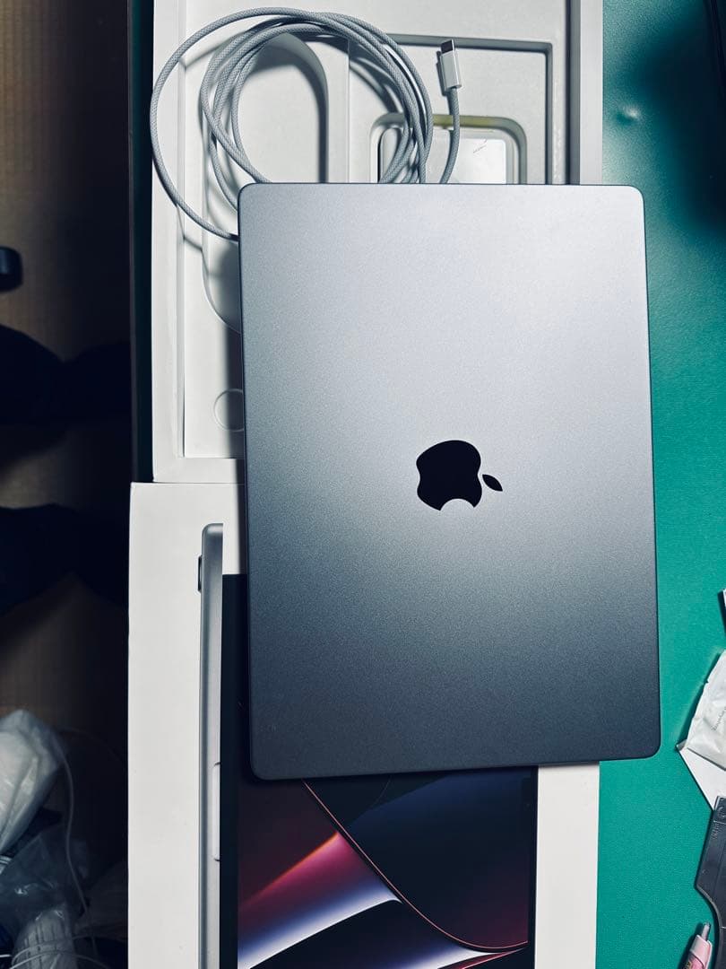 MacBook本体 MacBook Pro 14inch 2023 MPHF3J/A A2779
