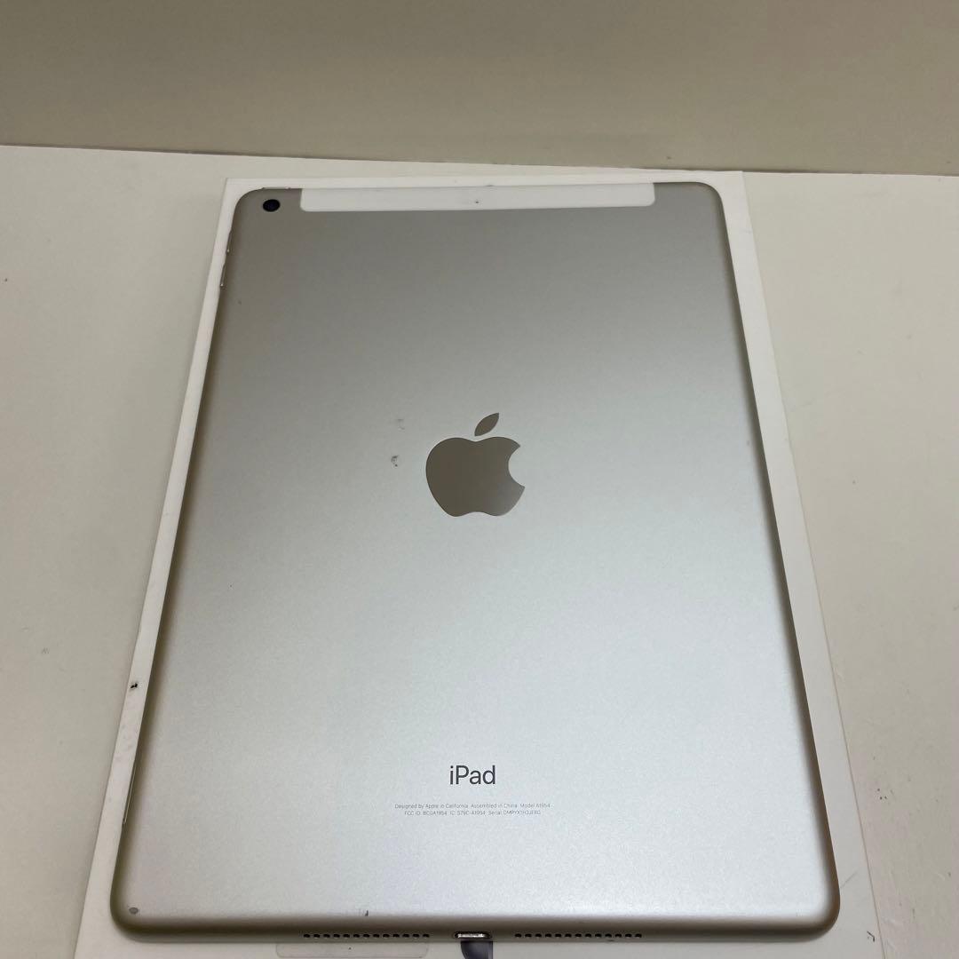 iPad 第6世代 128GB Wi-Fi + Cellular 87%