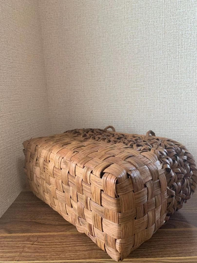 山葡萄籠バッグ　手作り　山葡萄カゴバッグ　内布付き　市松編み、立体花編み