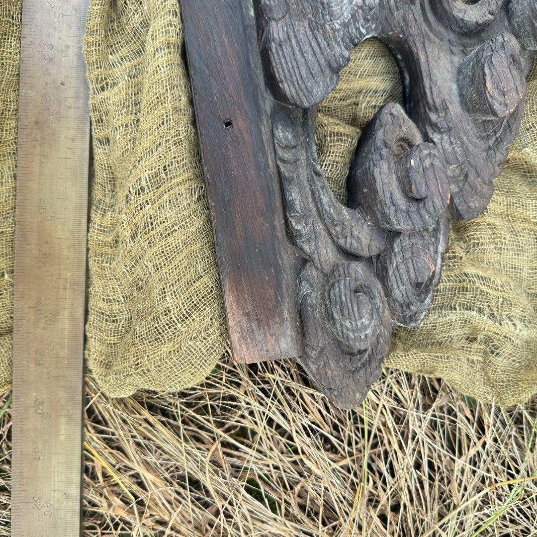 伝統的な木製彫刻 雲模様