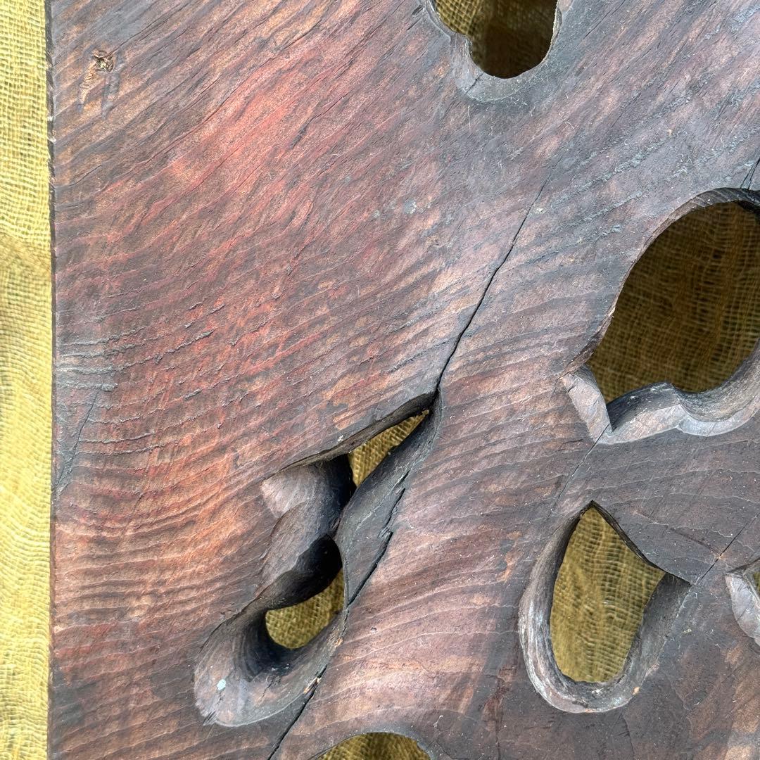 伝統的な木製彫刻 雲模様