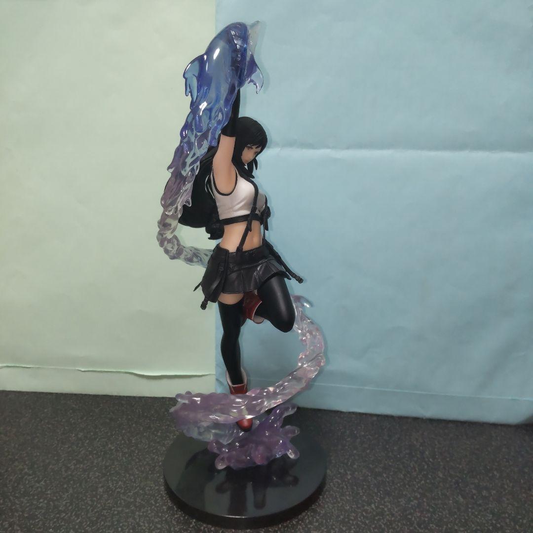 ティファ・ロックハート ファイナルファンタジーVII エンド賞 フィギュア