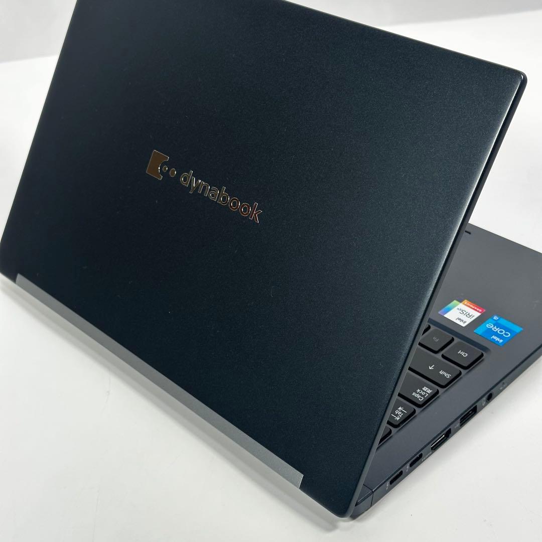 美品Dynabook 第12世代i5 16GB SSD512GB G83/KW