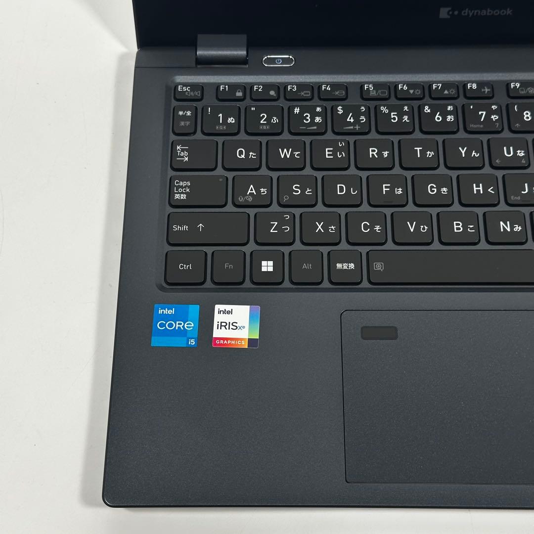 美品Dynabook 第12世代i5 16GB SSD512GB G83/KW