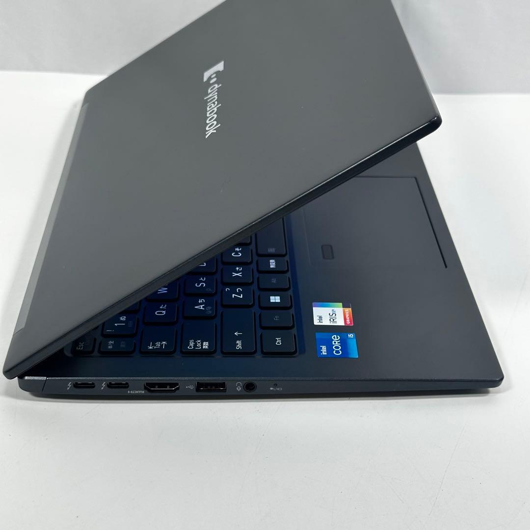 美品Dynabook 第12世代i5 16GB SSD512GB G83/KW
