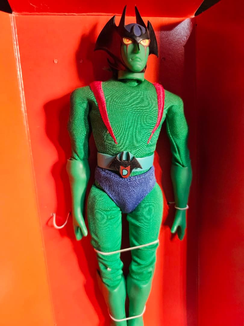 デビルマン　フィギュア　メディコムトイ