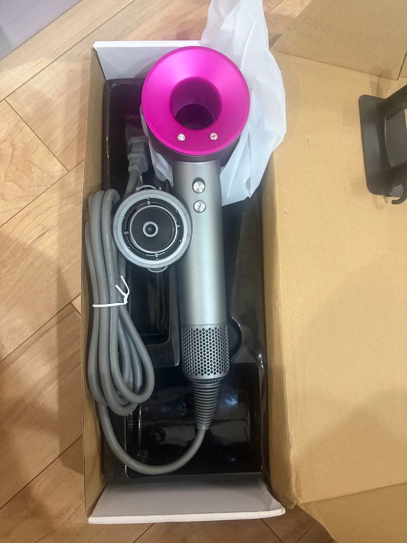 新品supersonic hairdryer 高濃度マイナスイオンヘアドライヤー