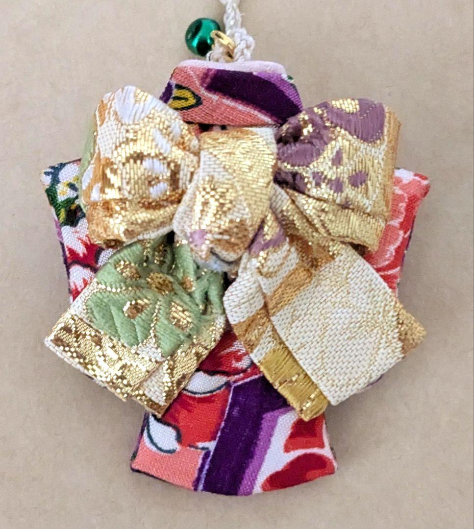 535　小さな着物　ミニチュア着物　　　　　ストラップ