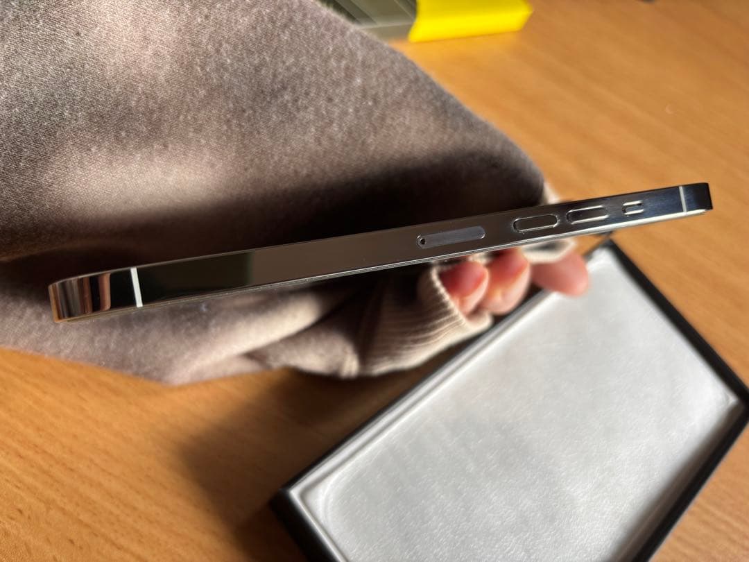 iPhone 13Pro Max 128gb シルバー　美品