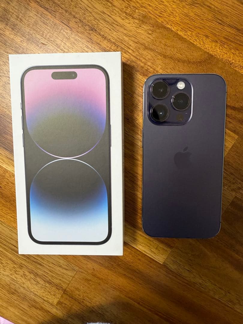 Apple iPhone 14 Pro 256GBディープパープル本体