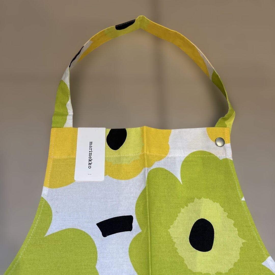 marimekko エプロン　ピエニ　ウニッコ　ビタミンカラー　新品