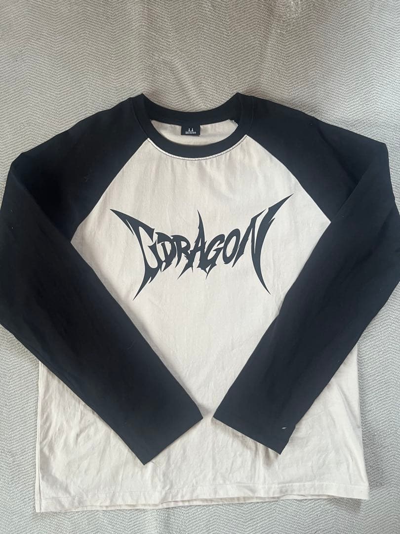 G-Dragon ロングＴシャツ 公式商品　BLACK & WHITE