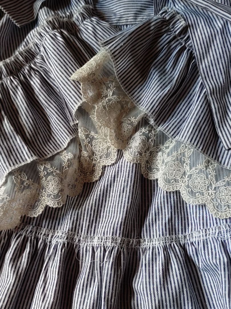 ピースナウ 可愛いリボン&レースのエプロン ロリータ系 美品