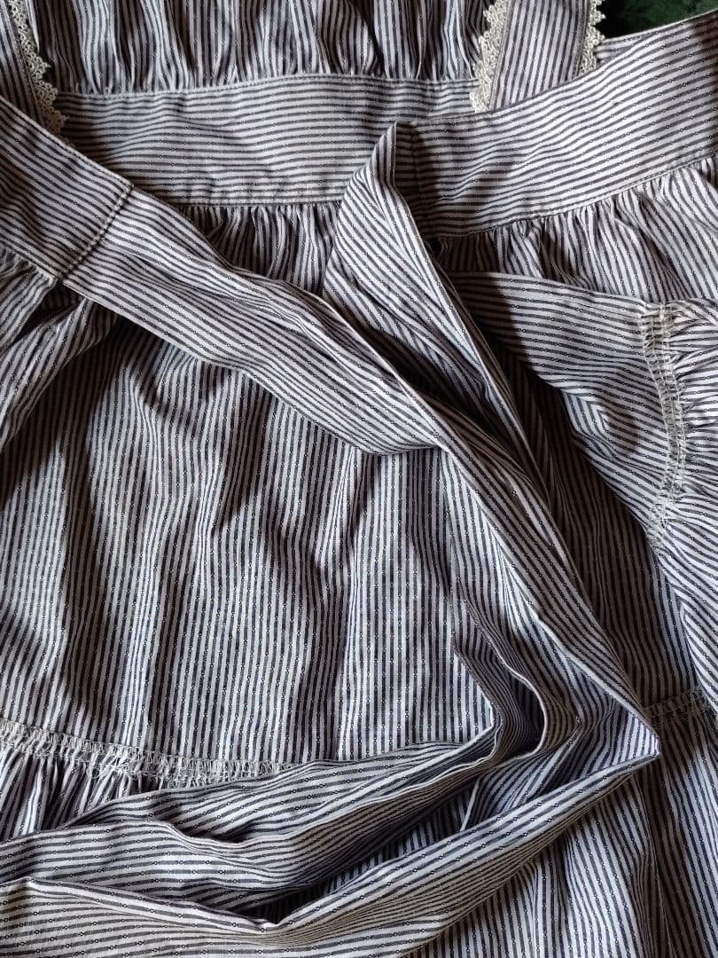 ピースナウ 可愛いリボン&レースのエプロン ロリータ系 美品