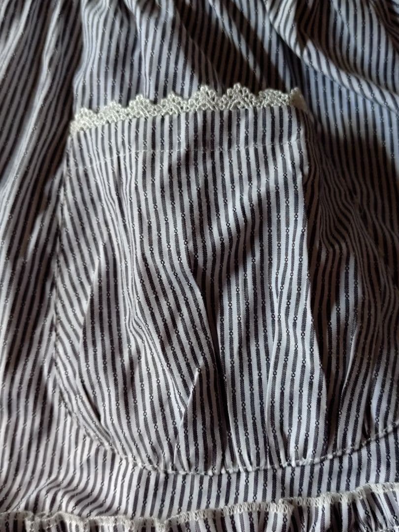 ピースナウ 可愛いリボン&レースのエプロン ロリータ系 美品