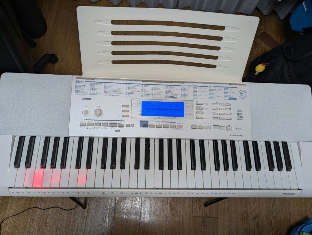 【CASIO】 LK-222 光ナビゲーションキーボード スタンド付き