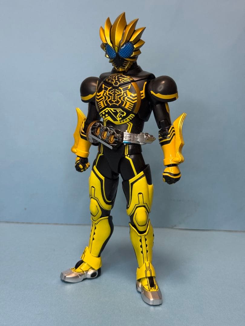 フィギュアーツ真骨彫「仮面ライダーオーズ　ラトラータコンボ」