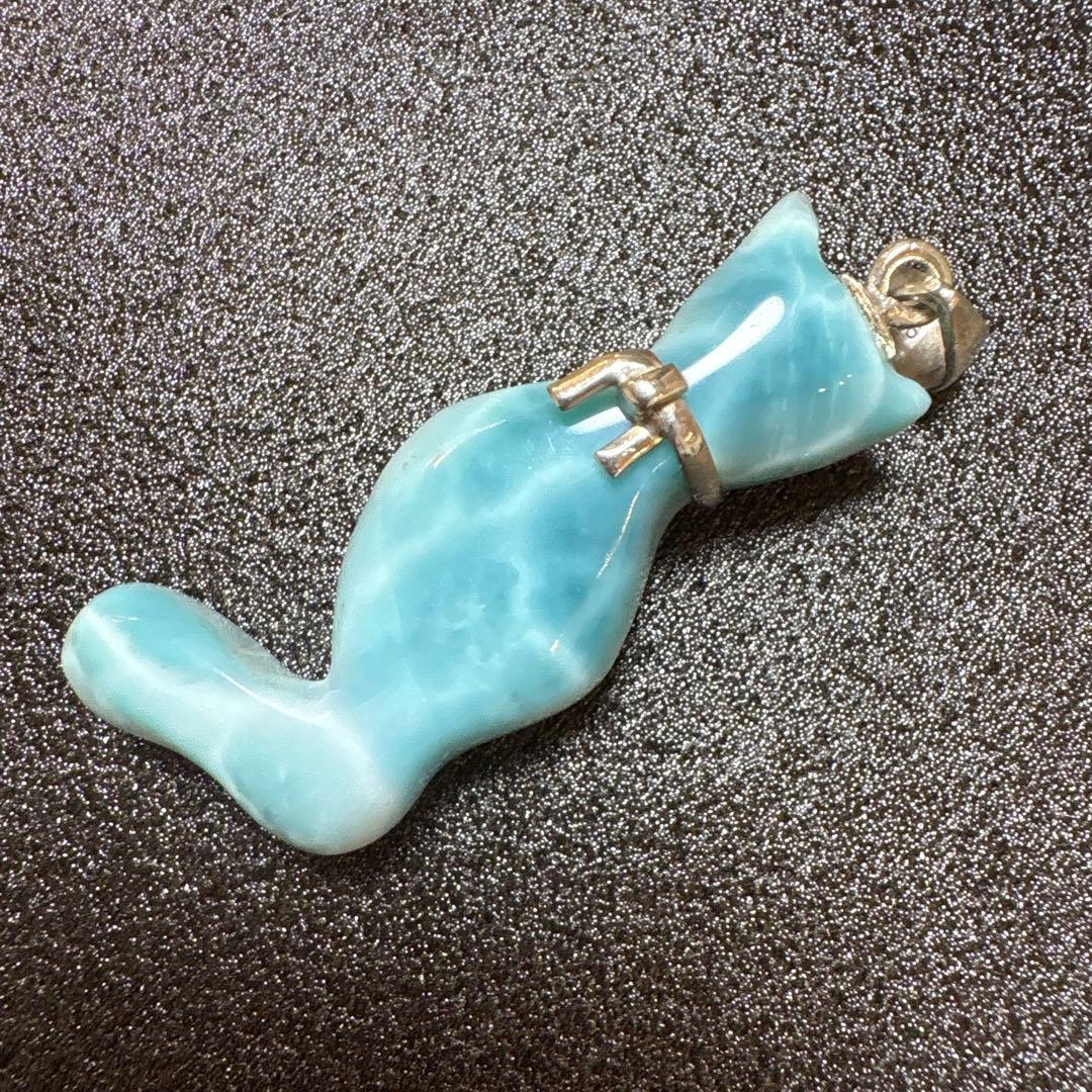 綺麗な猫ちゃんラリマー　高品質天然石　ペンダントトップ