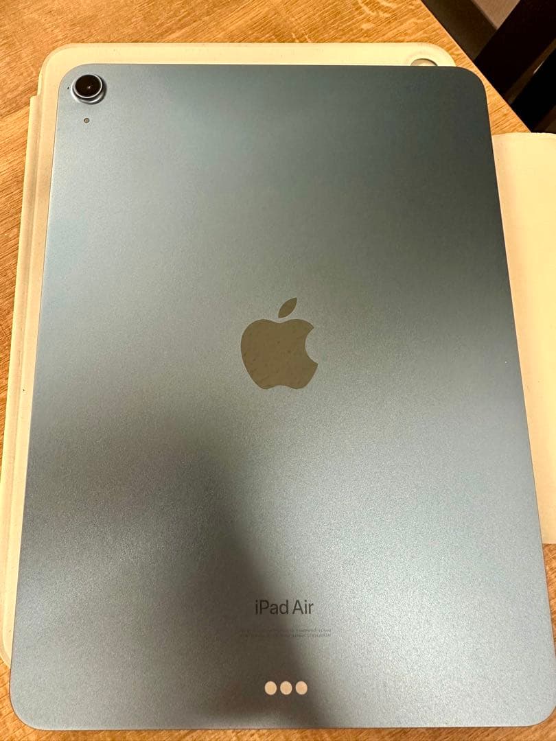 Apple iPad Air 第5世代WIFI モデル 本体 ブルー